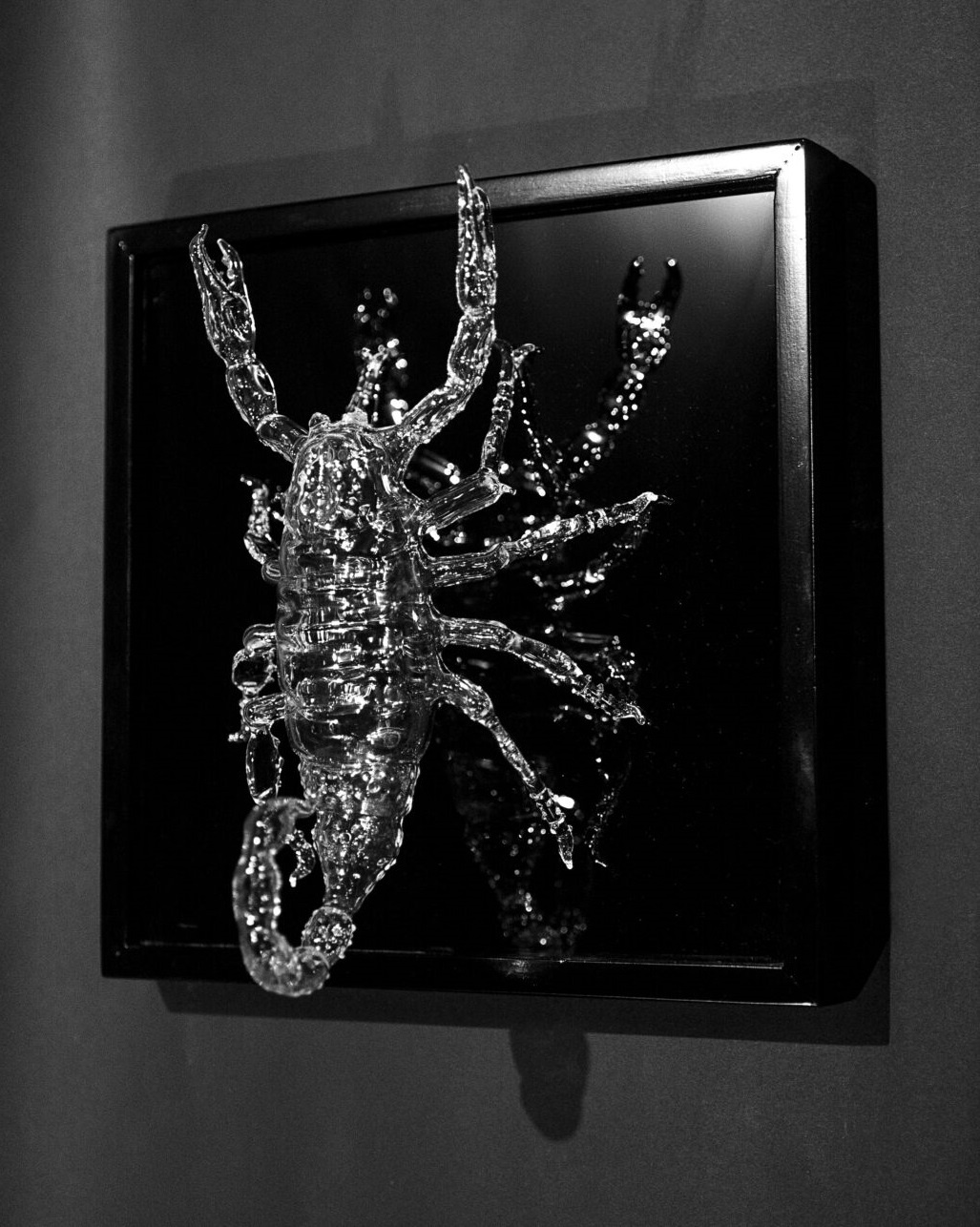 Скульптура Скорпион из стекла